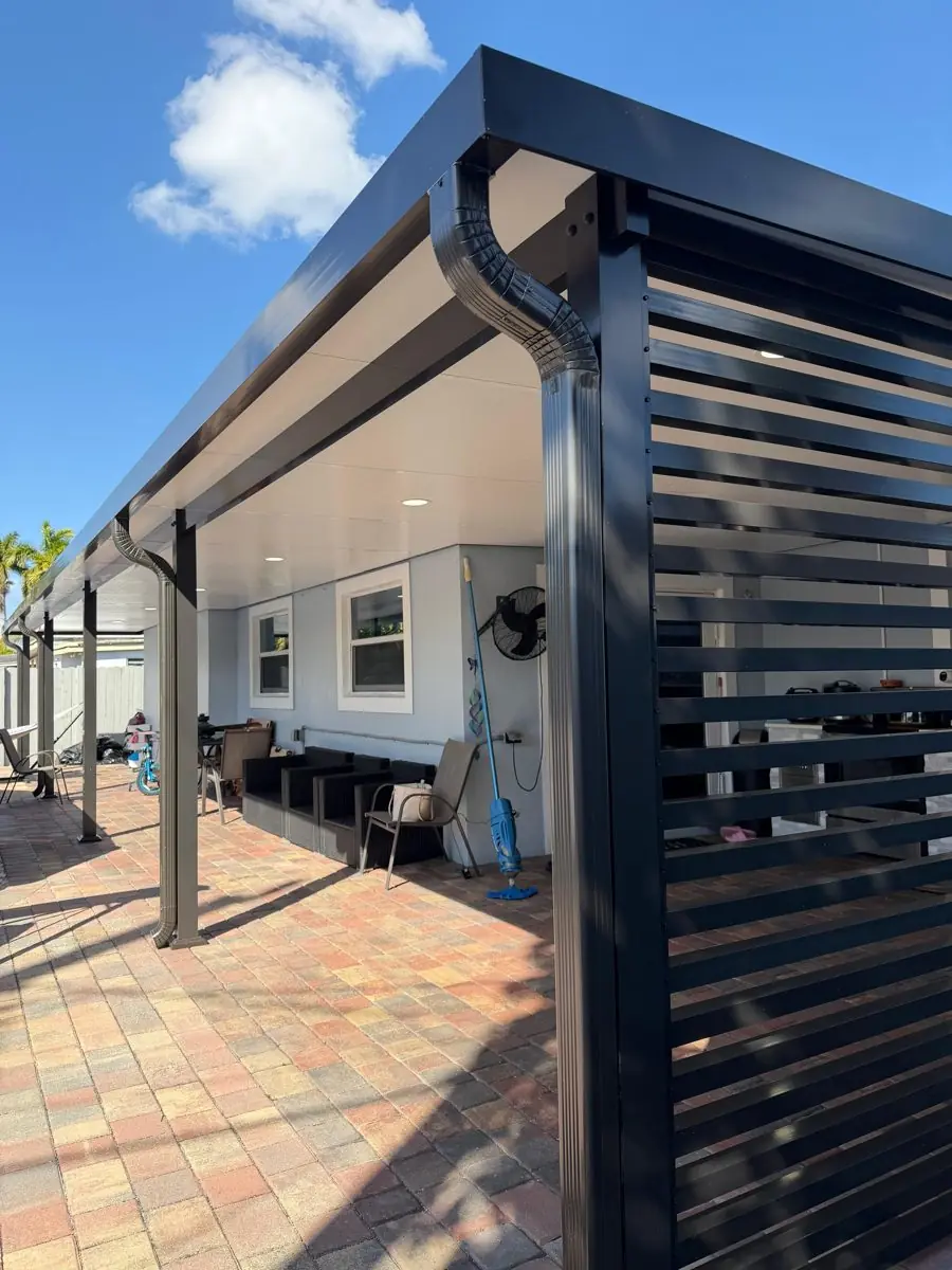 Pergola with slat wall and TV — Pergola by Proper Roofing